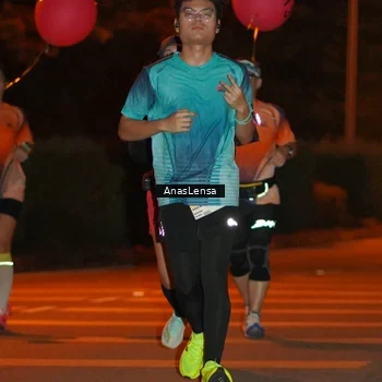 Runner Photo 8799541