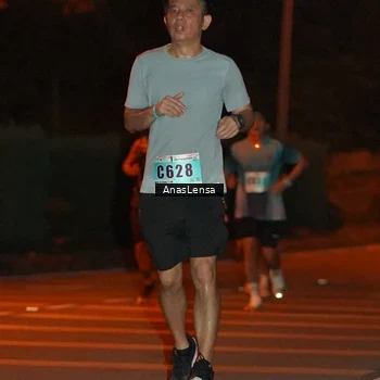 Runner Photo 8799566