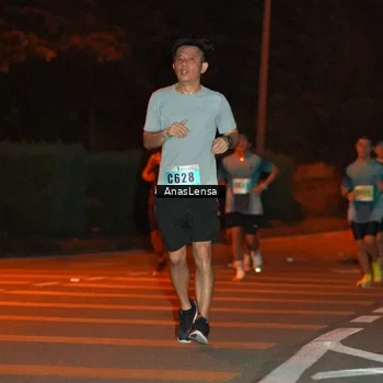 Runner Photo 8799578