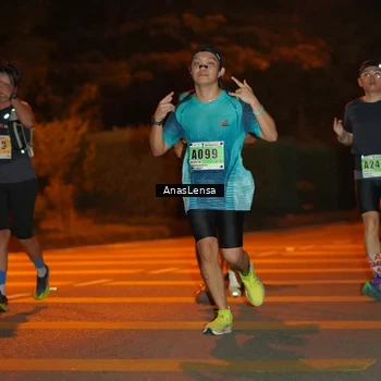 Runner Photo 8799595