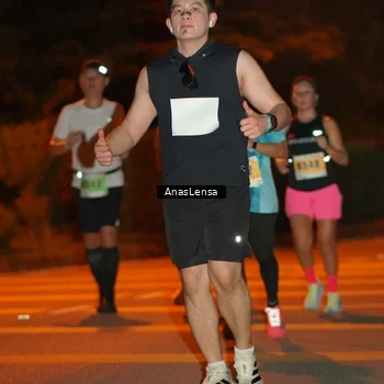 Runner Photo 8799629