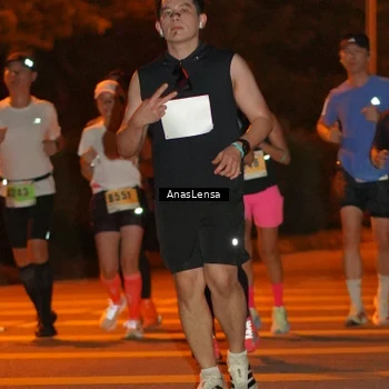 Runner Photo 8799630
