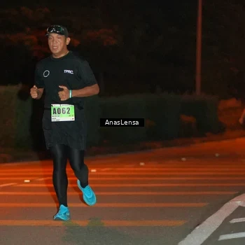 Runner Photo 8799671