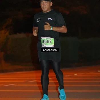 Runner Photo 8799676