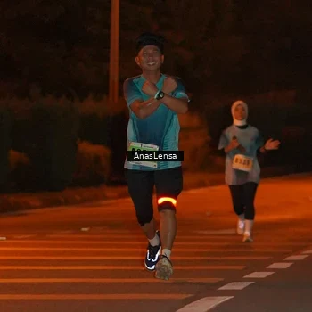 Runner Photo 8799677
