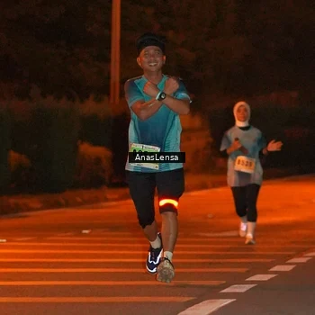 Runner Photo 8799679