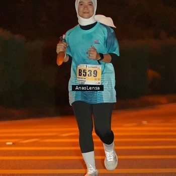 Runner Photo 8799715