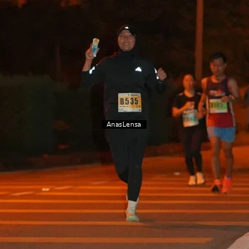 Runner Photo 8799750