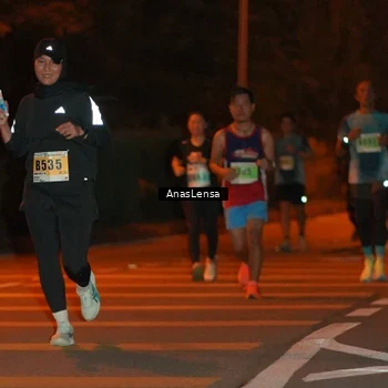 Runner Photo 8799762
