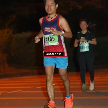 Runner Photo 8799803