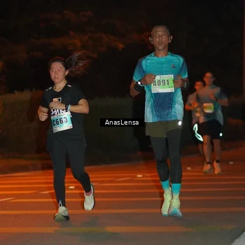 Runner Photo 8799809