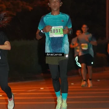 Runner Photo 8799814