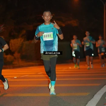 Runner Photo 8799840