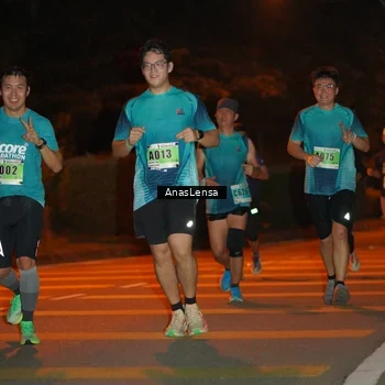 Runner Photo 8799843
