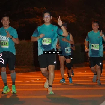Runner Photo 8799845