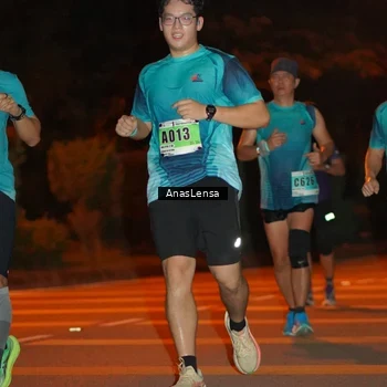 Runner Photo 8799857