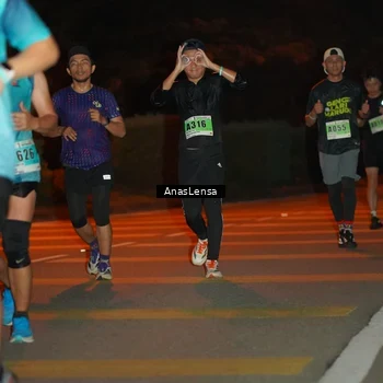 Runner Photo 8799885