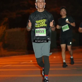 Runner Photo 8799899