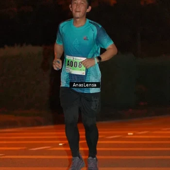 Runner Photo 8799980