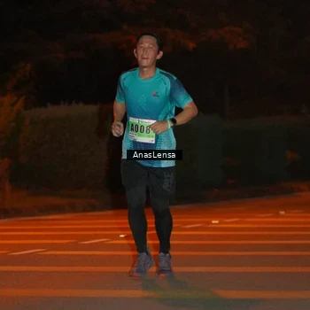 Runner Photo 8799981