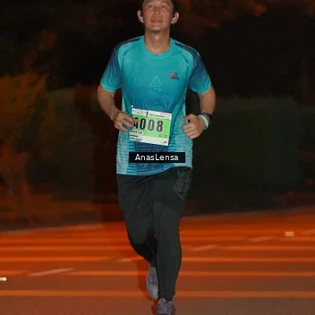 Runner Photo 8799995