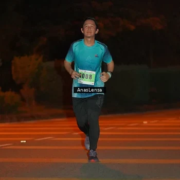 Runner Photo 8799997
