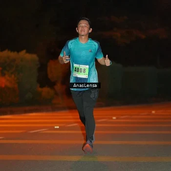 Runner Photo 8799998