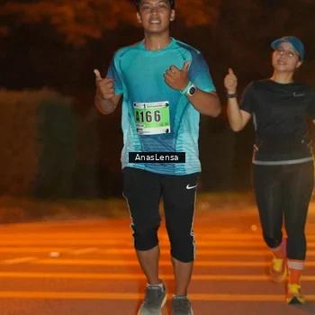 Runner Photo 8800031