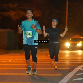 Runner Photo 8800033