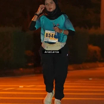 Runner Photo 8800073