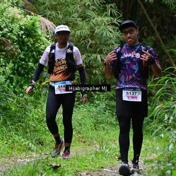 Runner Photo 8800100