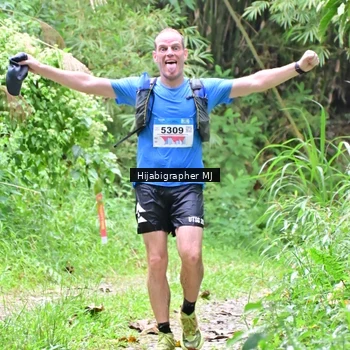 Runner Photo 8800118