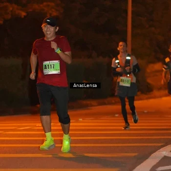 Runner Photo 8800133