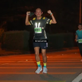 Runner Photo 8800170