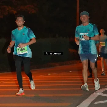Runner Photo 8800179