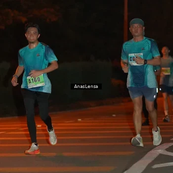 Runner Photo 8800185