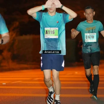 Runner Photo 8800255