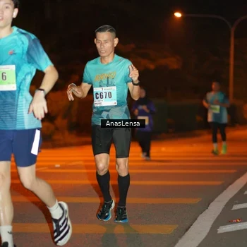 Runner Photo 8800270