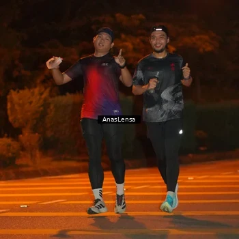 Runner Photo 8800332