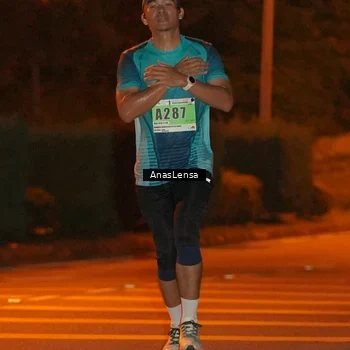 Runner Photo 8800351
