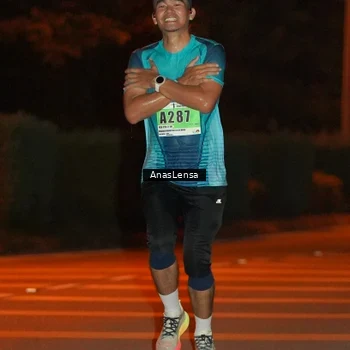 Runner Photo 8800359