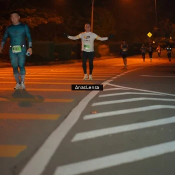 Runner Photo 8800440