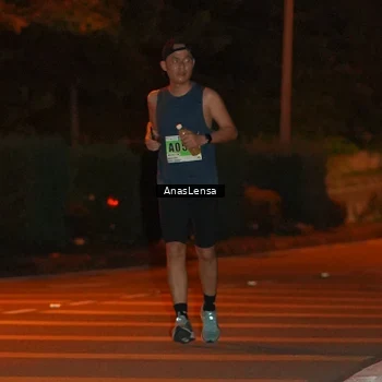Runner Photo 8800466