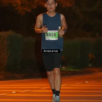 Runner Photo 8800476