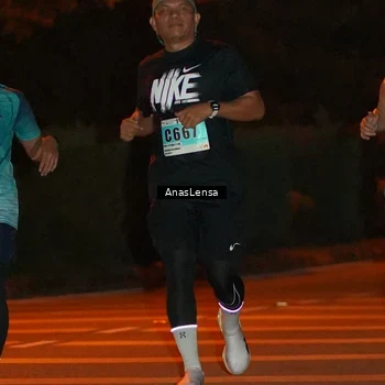 Runner Photo 8800494
