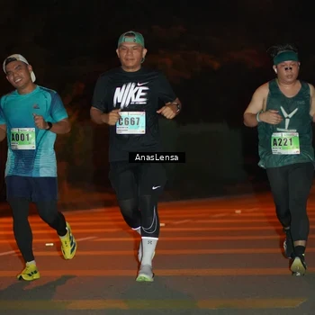 Runner Photo 8800503
