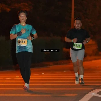 Runner Photo 8800642