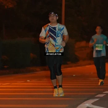 Runner Photo 8800704