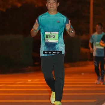 Runner Photo 8800715