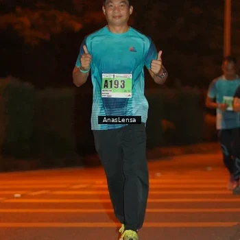 Runner Photo 8800717